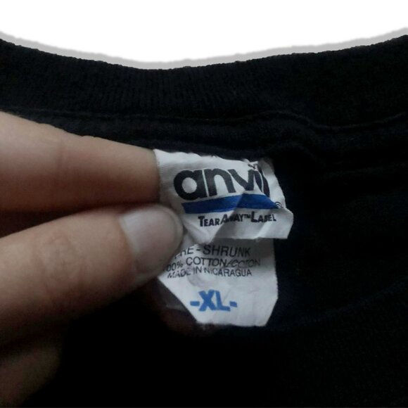 Logan's Roadhouse Graphic T-Shirt - Picture 2 of 5